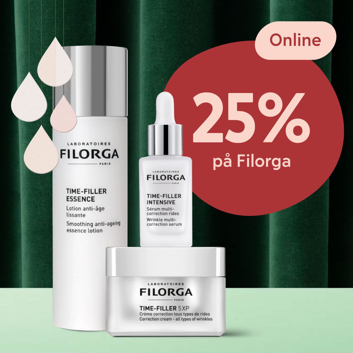 Tre Filorga hudvårdsprodukter står framför grön sammet med texten "25% på Filorga" i röd cirkel och ordet "Online".